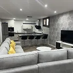 Miragredos Villa *