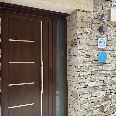 Villa Miragredos