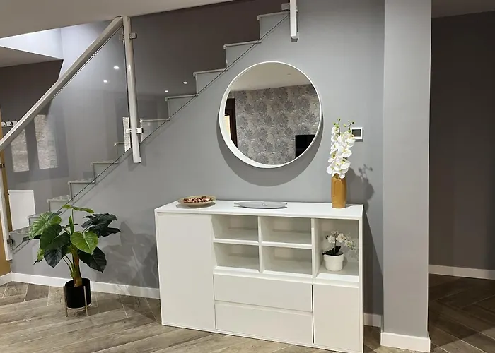 Miragredos Villa Mombeltrán